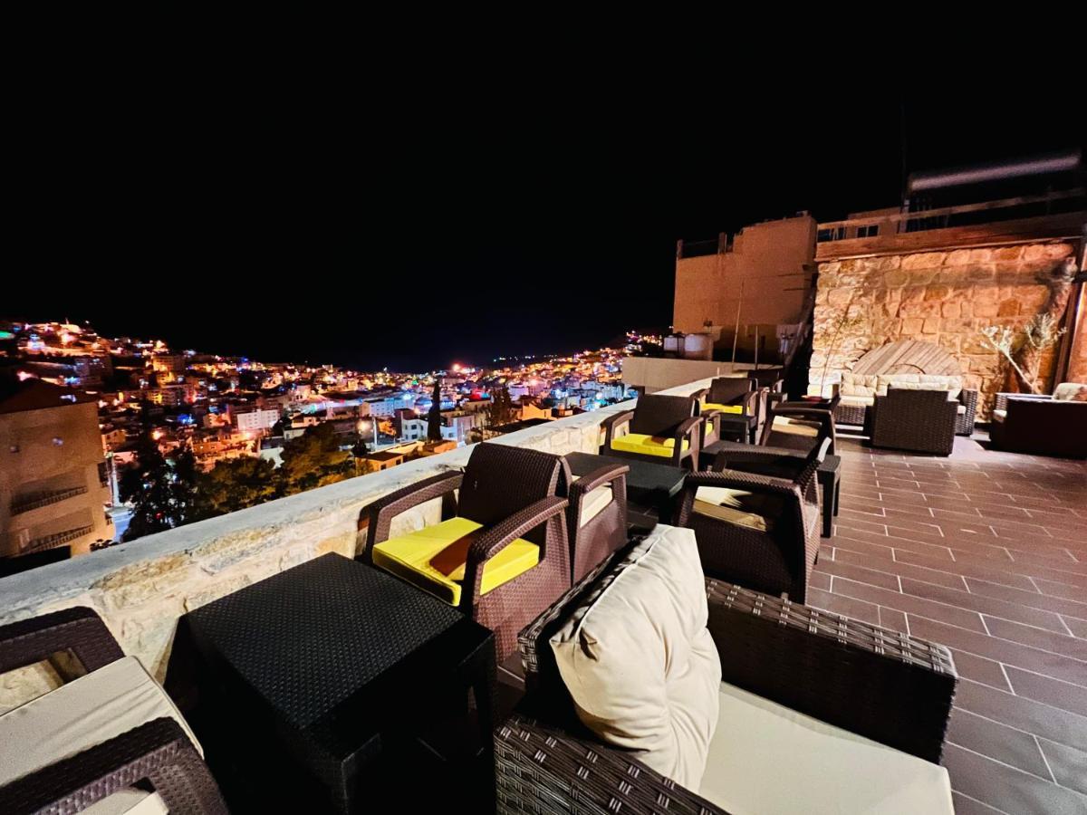 Ata Ali Hotel Вади Муса Экстерьер фото