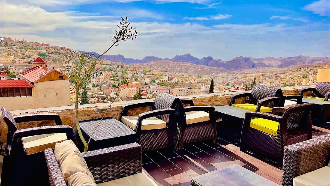 Ata Ali Hotel Вади Муса Экстерьер фото